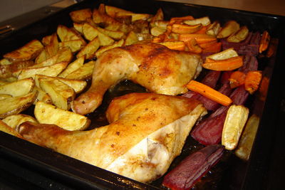 Pieczony kurczak z warzywami