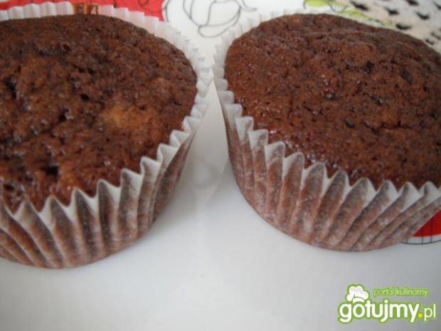 Przepis  muffinki czekoladowe z serkiem przepis