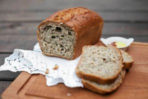 Chleb orkiszowy  prosty przepis i składniki
