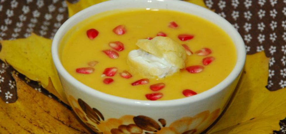 Kremowa zupa z dyni z granatem (autor: magula)