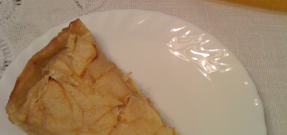 Tarta jabłkowa ze śmietaną aromatyzowaną kardamonem (autor ...