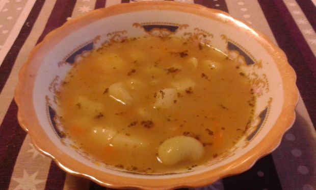 Przepis  zupa fasolowa z majerankiem przepis
