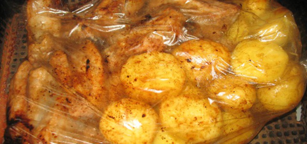 Pieczone żeberka z ziemniakami (autor: berys18)