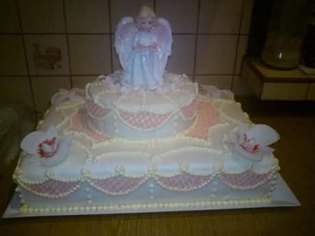 Przepis  tort komunijny z aniołem przepis