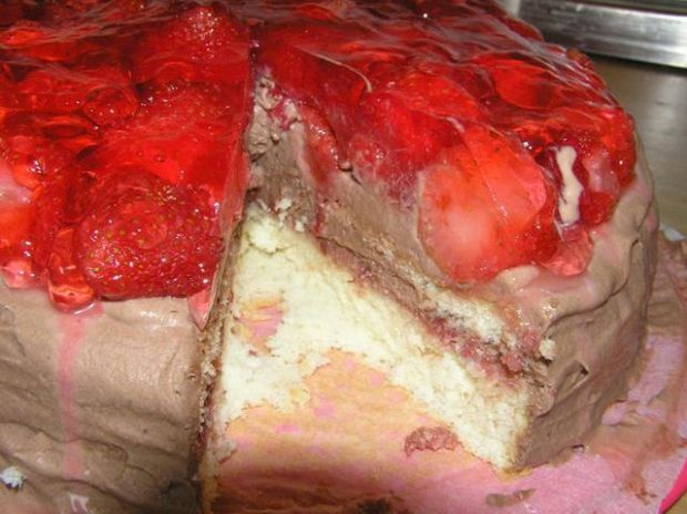Przepis  tort truskawkowo czekoladowy przepis