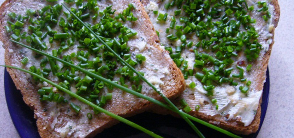 Chleb ze smalcem ze skwarkami i szczypiorkiem (autor: tessinka ...