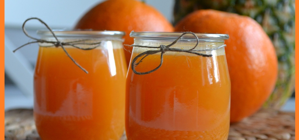Świeżo wyciskany sok z pomarańczy ,grejfruta i cytryny (autor ...