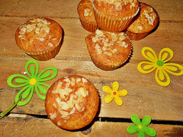 Przepis  pomarańczowe muffinki z migdałami przepis