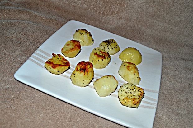 Przepis  pieczone ziemniaki z bazylią przepis