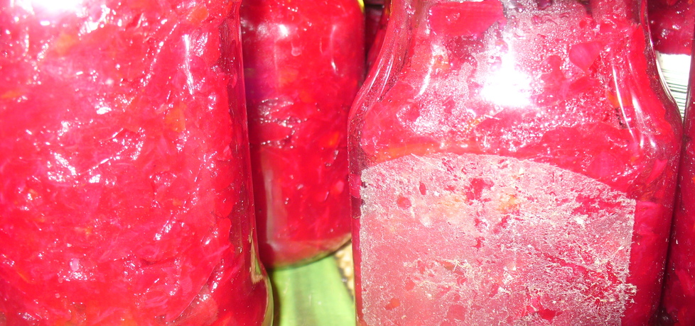 Buraki z papryką czerwoną  sałata (autor: ilka01)