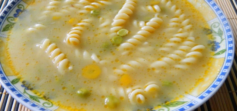 Zupa z zielonego groszku (autor: bietka)