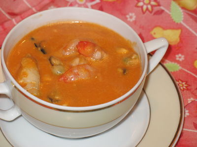 Zupa pomidorowa z owocami morza