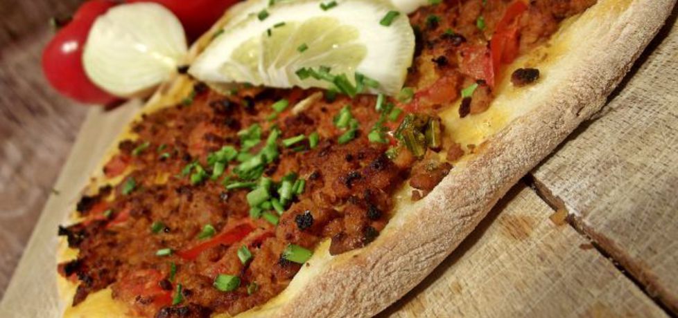 Lahmacun  turecka pizza (autor: agiatis)