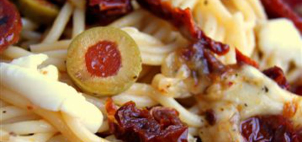 Spaghetti z salami chorizo i suszonymi pomidorami (autor: bernika ...