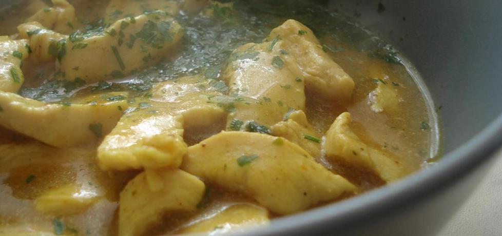 Błyskawiczne curry kurczakowo