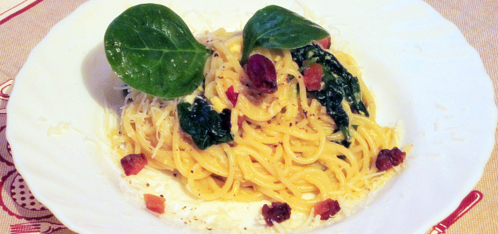 Spaghetti alla carbonara ze szpinakiem (autor: cris04 ...