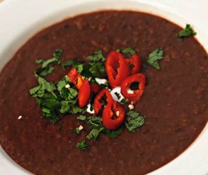 Lobio zupa z czerwonej fasoli  prosty przepis i składniki