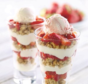 Deser jogurtowo-truskawkowy  prosty przepis i składniki