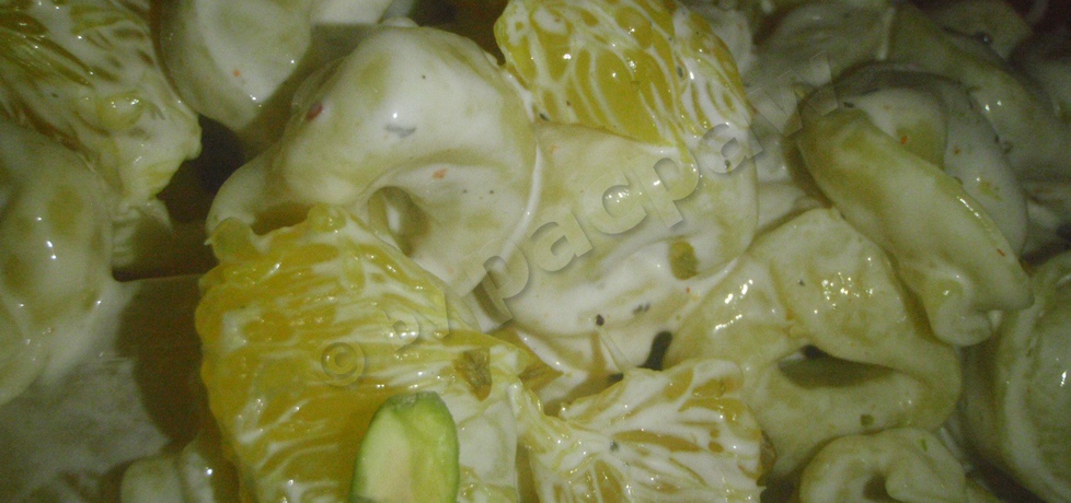 Sałatka egzotyczna z tortellini (autor: pacpaw)
