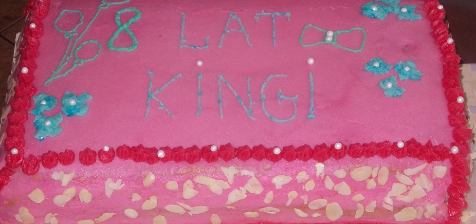 Tort urodzinowy (autor: ewelinapac)