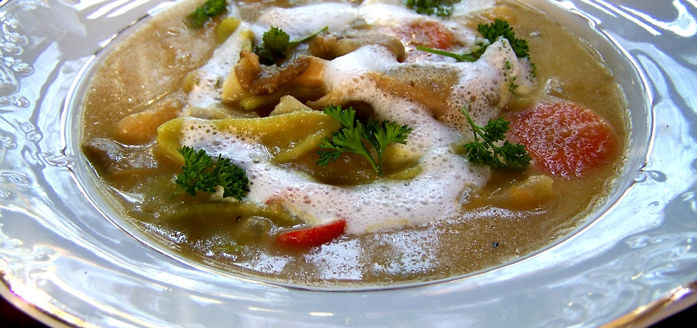 Zupa wegetariańska z boczniakami (autor: caralajna ...