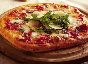 Pizza margherita  prosty przepis i składniki