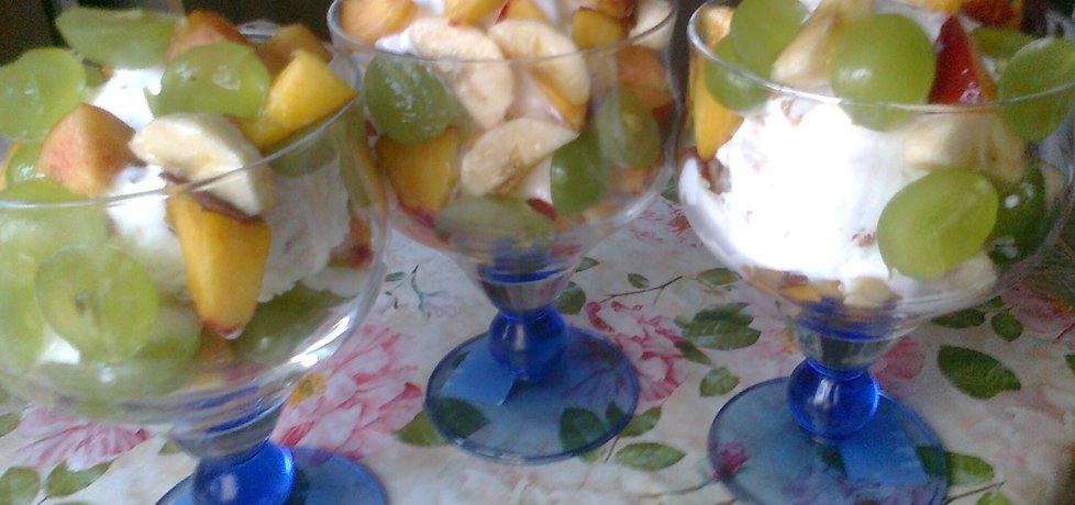 Lody z sałatką owocową (autor: katarzyna59)