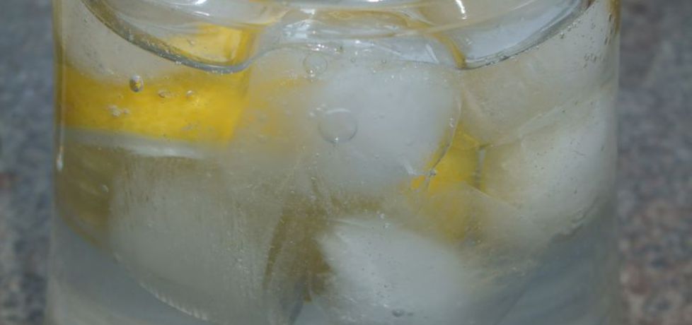 Lemoniada z procentami (autor: olkaaa)