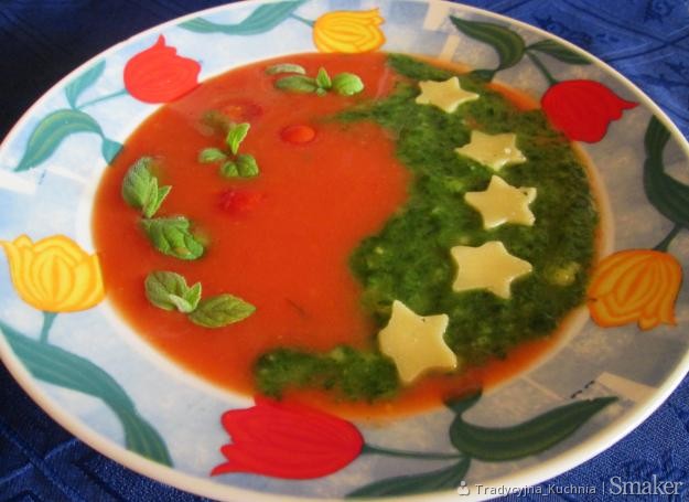 Kolorowa zupa kremowa