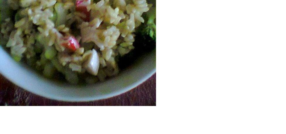 Sałatka brokułowa z surimi (autor: monika-bieniak)