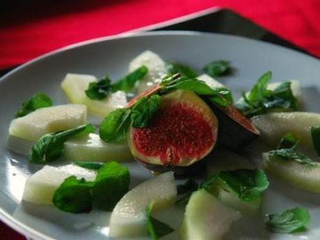 Przepis  sałatka ze świeżych fig, melona i mięty przepis