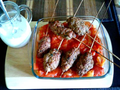Marokańskie kofty z sosem pomidorowym