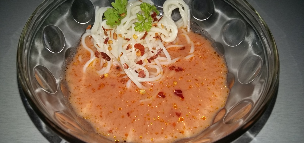 Rozgrzewająca zupa pomidorowa z chilli (autor: cookingangelika ...