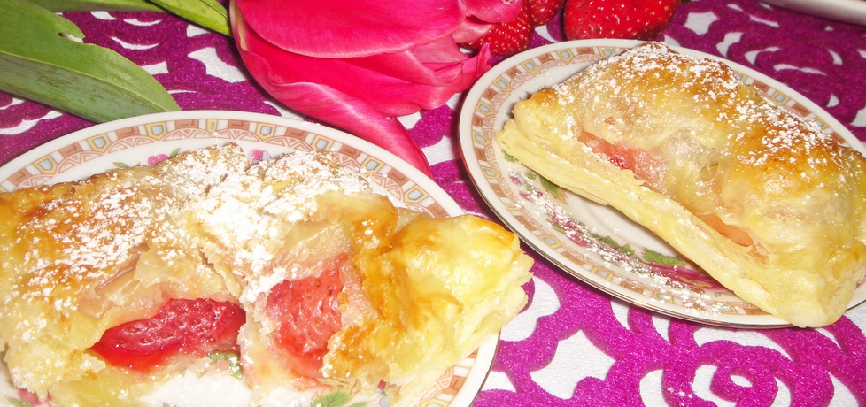 Ciasteczka francuskie z truskawkami (autor: justi2401 ...