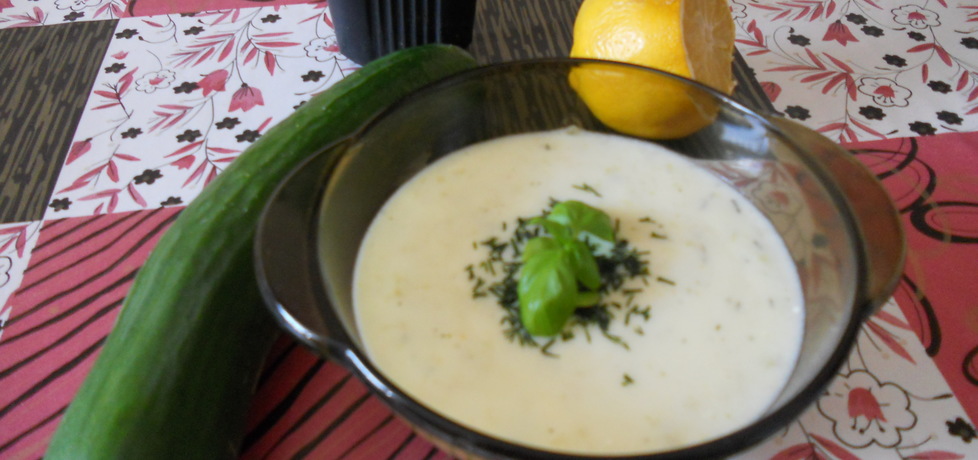 Zupa z zielonego ogórka (autor: benka)