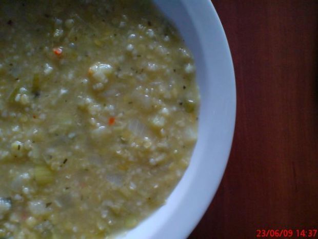 Przepis  zupa z soczewicy z aromatem czosnku przepis