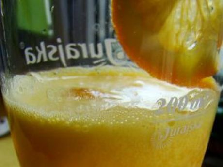 Przepis  drink pomarańczowo-jabłkowa pianka przepis