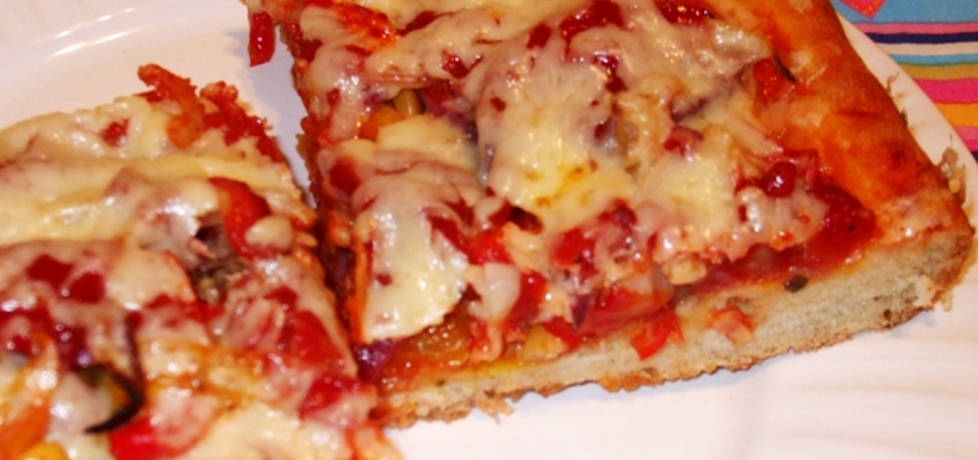 Pizza z szynka (autor: sarenka)
