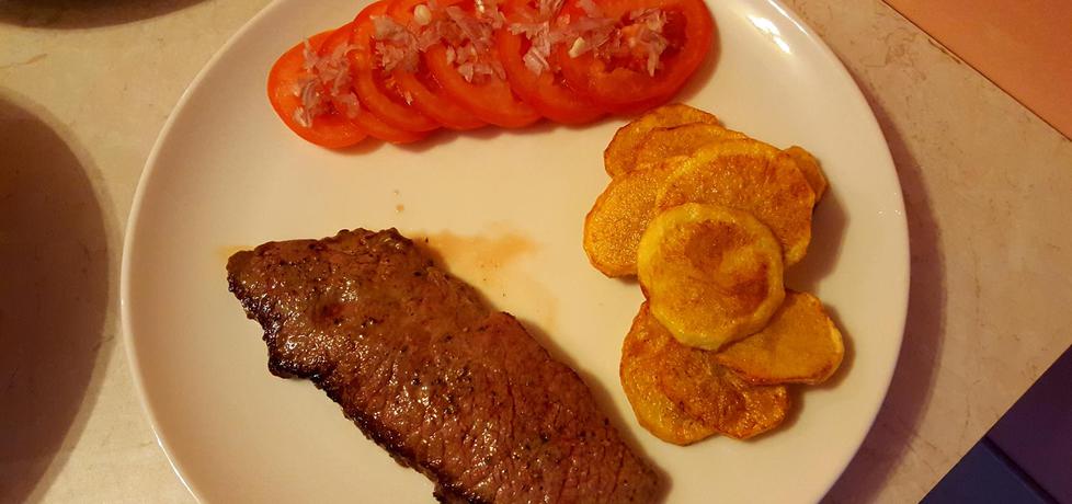 Stek z wołowiny z talarkami i pomidorami (autor: bertpvd ...