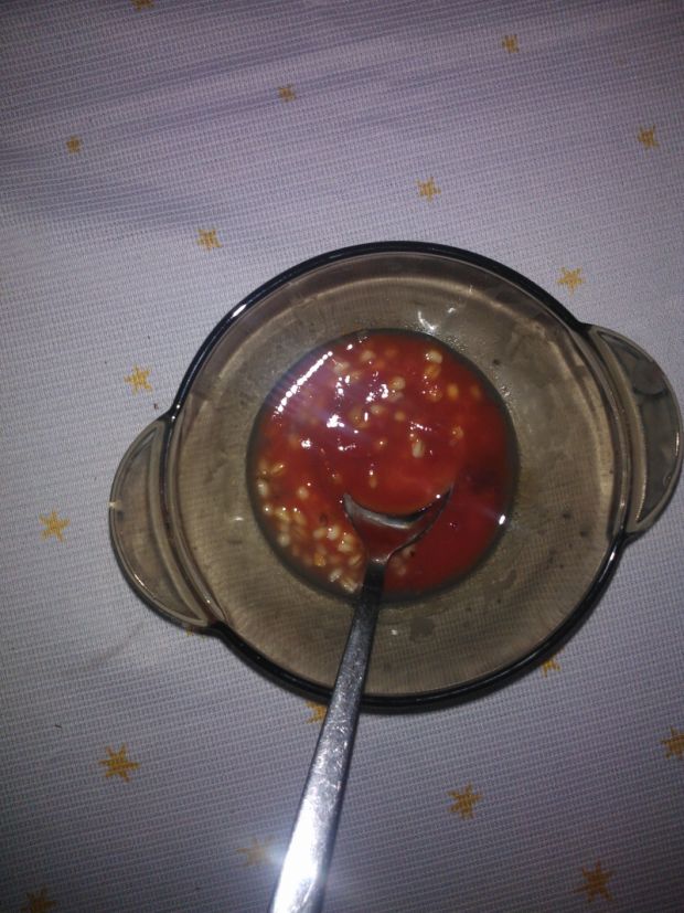 Przepis  czosnkowa pomidorowa z pęczakiem przepis