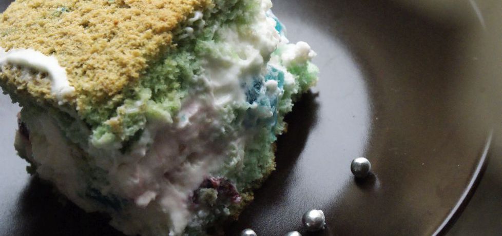 Kolorowe ciasto biszkoptowe (autor: magdalea)