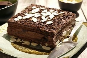 Ciasto czekoladowo-migdałowe