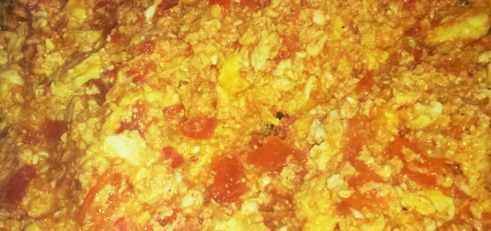 Jajecznica z pomidorami i serem brie (autor: habibi ...