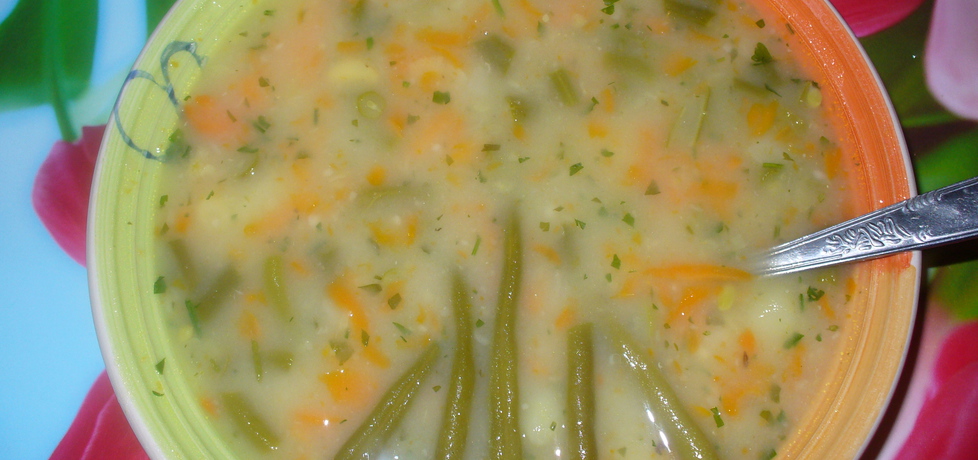 Zupa szparagowa z zasmażką (autor: jagoda5913)