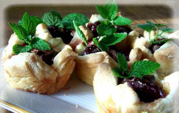 Sposób przygotowania: ciasteczka francuskie z owocami. gotujmy.pl