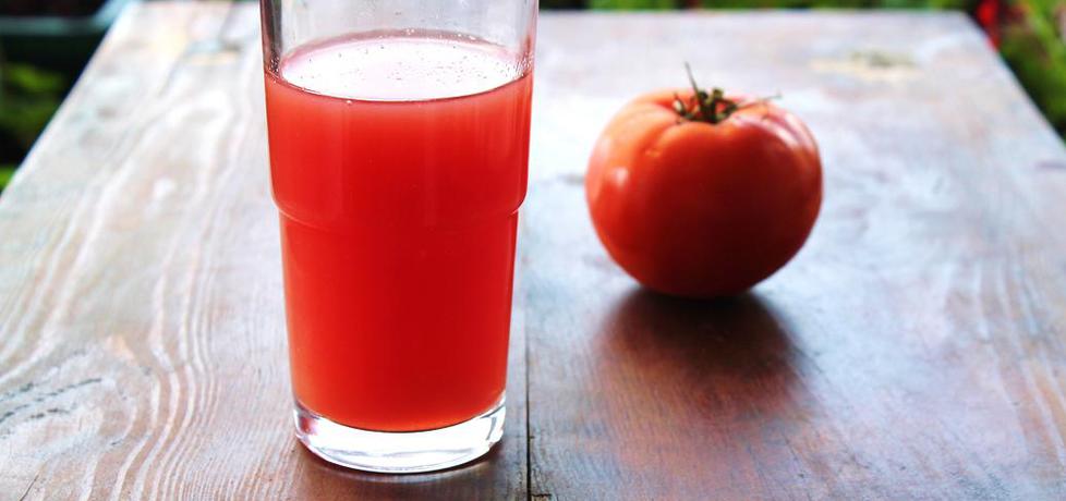 Świeży sok pomidorowy (autor: dorota20w)