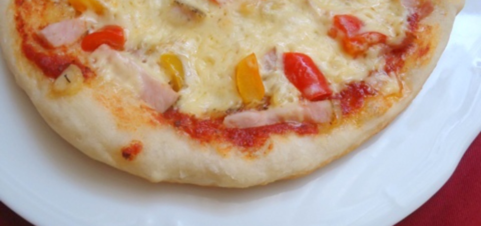 Pizza z patelni (autor: ilka86)