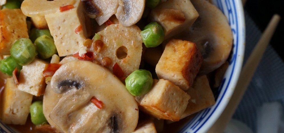 Orientalne tofu z warzywami (autor: klorus)