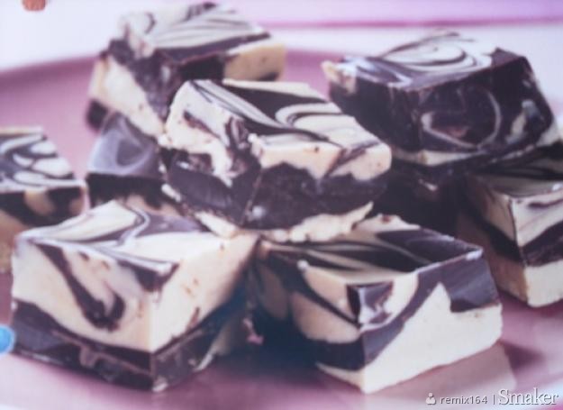 Kwadraciki czekoladowo- arachidowe.