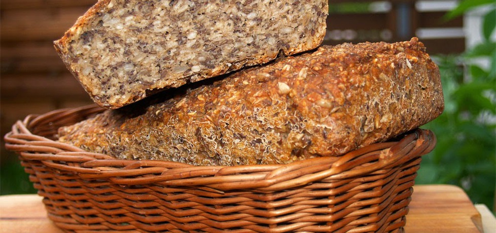 Wieloziarnisty chleb pszenno-żytni (autor: ali)